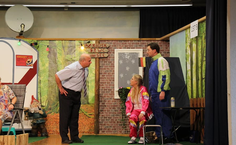 So irre ist der Neudinger Campingplatz: So toll ist das Weihnachtstheater